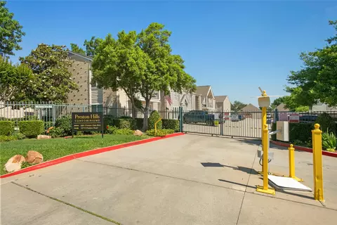 5881 Preston View Blvd #220, Dallas, TX 75240
