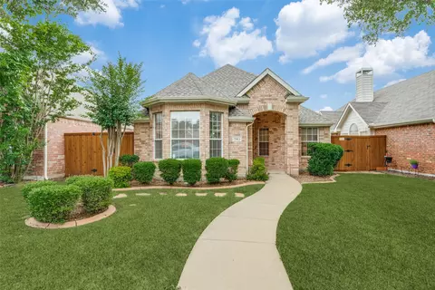 7913 Whispering Tree Ln, Plano, TX 75024