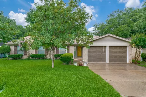 5312 Vermillion Trl, Arlington, TX 76017