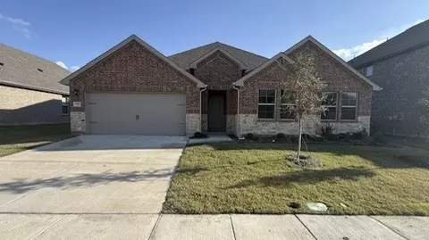 7302 Farmhouse Dr, Garland, TX 75043