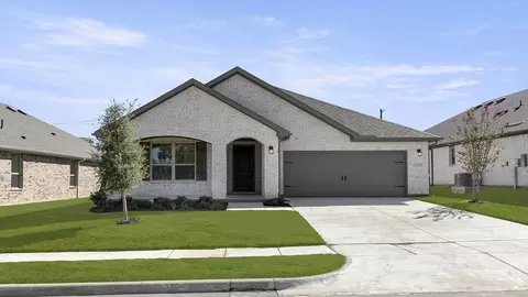1105 Rushing Ct, Aubrey, TX 76227