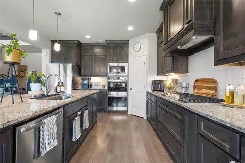 Kitchen - 205 Big Creek Loop, Hewitt, TX 76643 photo 1 of 3