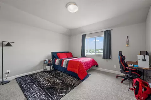 Bedroom - 205 Big Creek Loop, Hewitt, TX 76643 photo 4 of 6