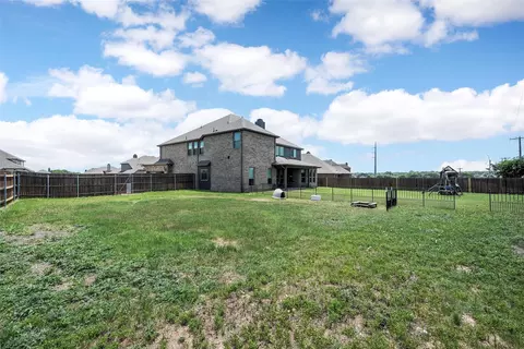 Exterior - 205 Big Creek Loop, Hewitt, TX 76643 photo 2 of 2