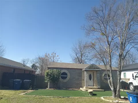 2911 S Denley Dr, Dallas, TX 75216