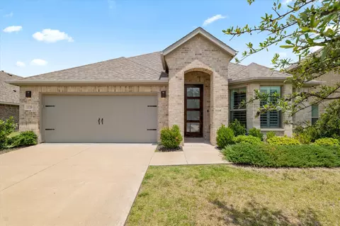 1120 Flamingo Rd, Forney, TX 75126