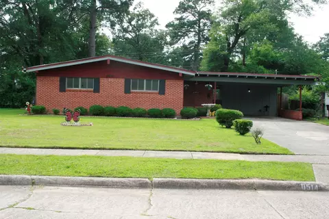 8514 Elmview Pl, Shreveport, LA 71108