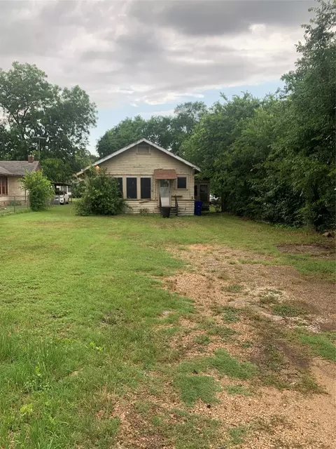 1602 Mitchell Ave, Waco, TX 76708 photo 2