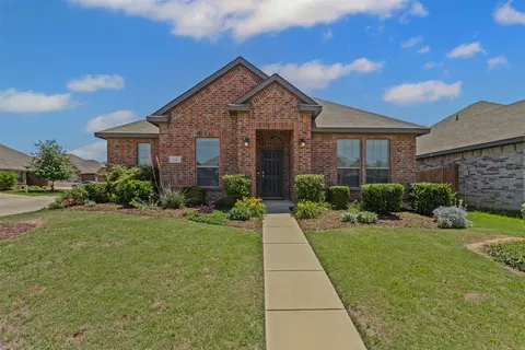2101 Swenson Ranch Trl, Fort Worth, TX 76134