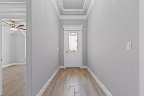 Entry Way - 833 Haley, Springtown, TX 76082 photo 1 of 3