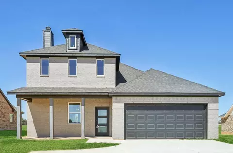 1005 Springfield Dr, Springtown, TX 76082