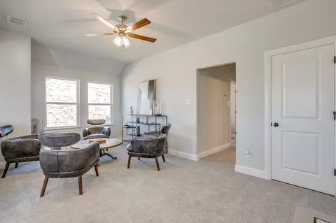 Entry Way - 1005 Springfield Dr, Springtown, TX 76082 photo 1 of 4