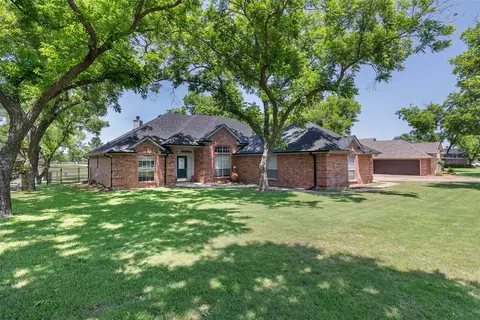 5525 Wedgefield Rd, Granbury, TX 76049