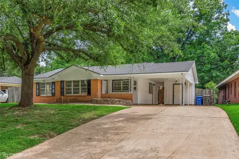 2932 W Cavett Dr, Shreveport, LA 71104