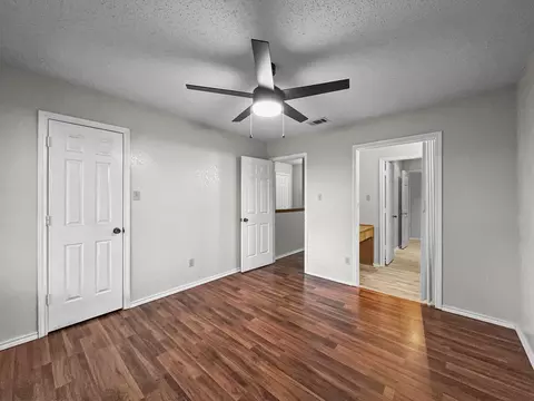 Bedroom - 539 Mel Ct, Euless, TX 76039 photo 2 of 2