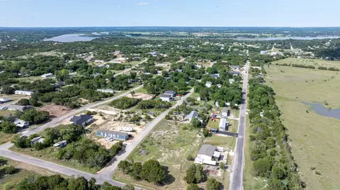 3605 Mulberry Dr, Granbury, TX 76048