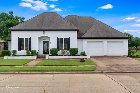 49 Turnbury Dr, Bossier City, LA 71111