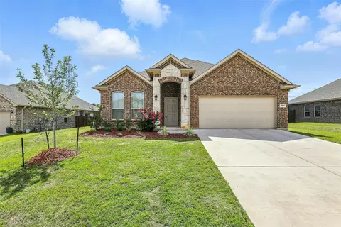 4004 Bendale Rd, Benbrook, TX 76116