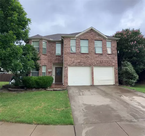 206 Bison Meadow Dr, Waxahachie, TX 75165