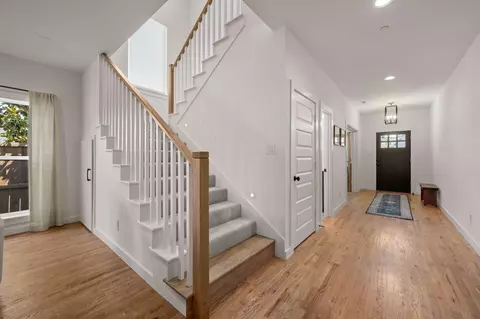 Entry Way - 1002 Meadow Bend Loop N, Grapevine, TX 76051 photo 2 of 2