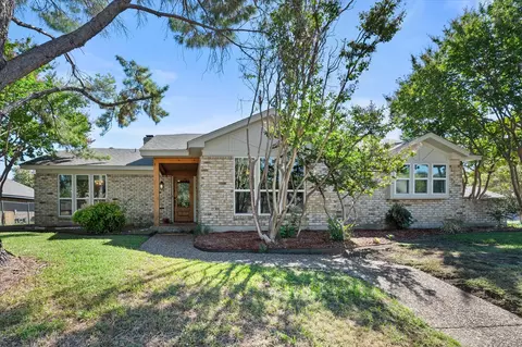 626 Pebblecreek Dr, Garland, TX 75040