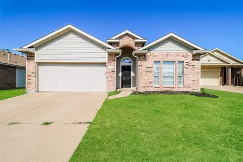 1012 Fairweather Dr, Fort Worth, TX 76120