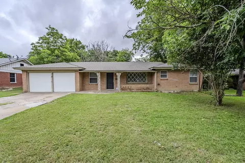 5729 Wales Ave, Fort Worth, TX 76133