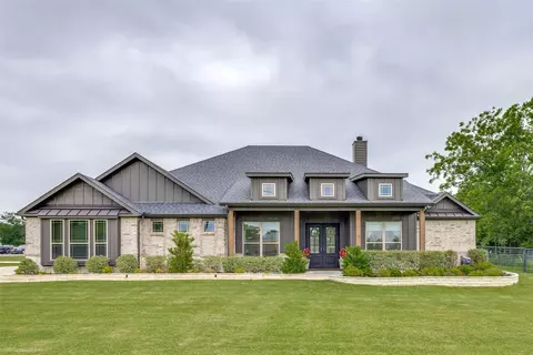 40 Lorene Dr, Van Alstyne, TX 75495