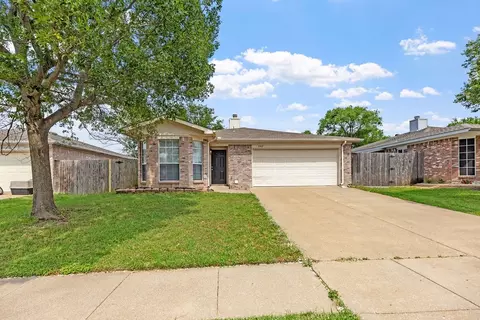 5907 Cohoke Dr, Arlington, TX 76018