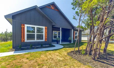 112 Cedar Shadow Ln, Whitney, TX 76692