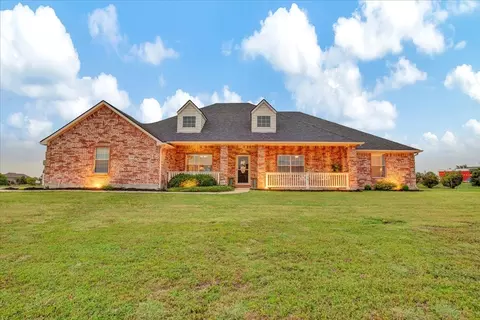 2400 Silver Maple Dr, St Paul, TX 75098
