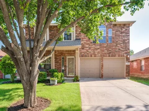 1104 Charlotte Dr, Mckinney, TX 75071
