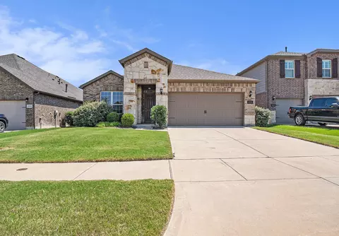 2535 Candle Ln, Northlake, TX 76247