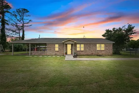 500 Cemetery Rd, Aurora, TX 76078