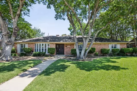 3217 Grantwood Dr, Dallas, TX 75229