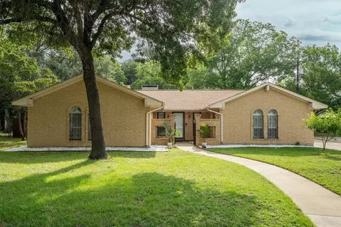 1800 Westridge St, Denton, TX 76205