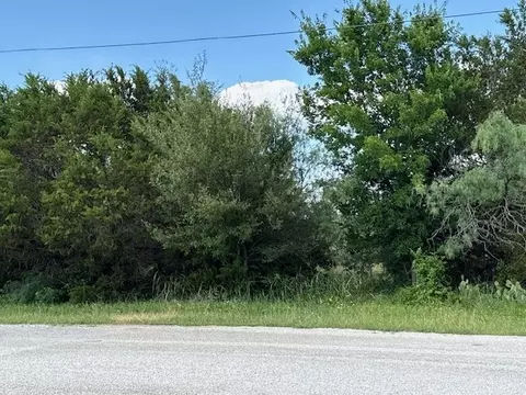34016 Stonewood Dr, Whitney, TX 76692