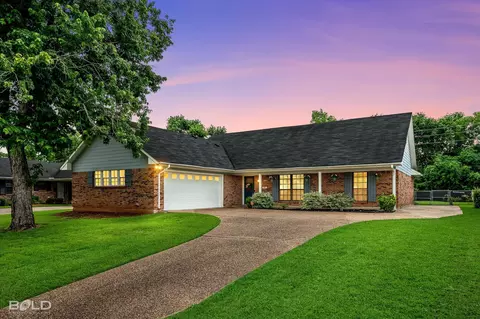 301 Galway Dr, Shreveport, LA 71115