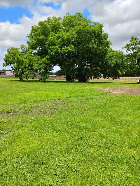 306 SE Front St, Edgewood, TX 75117
