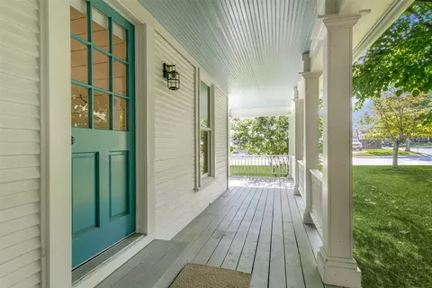 428 E Wall St, Grapevine, TX 76051 photo 23