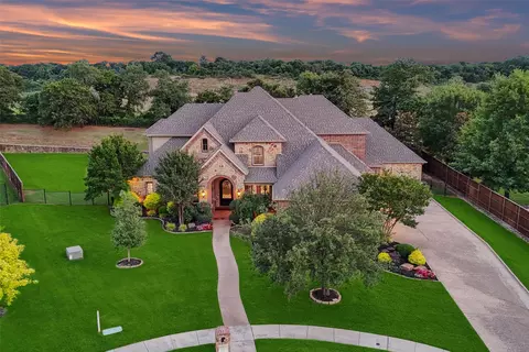 1516 Hawthorne Ln, Keller, TX 76262