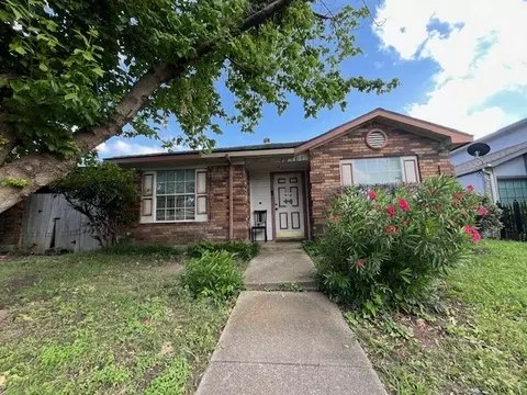 10308 Shayna Dr, Dallas, TX 75217