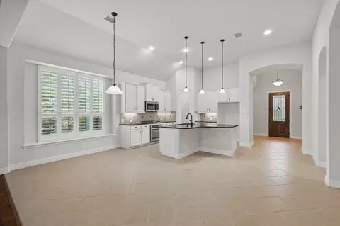 869 Field Xing, Aubrey, TX 76227