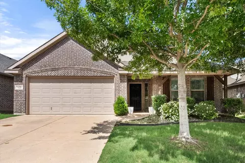 11920 Longstone Dr, Burleson, TX 76028