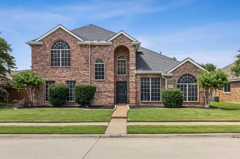 5604 Glenview Ln, The Colony, TX 75056