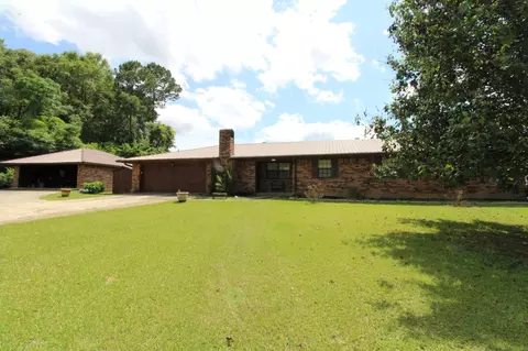 398 Winwood Dr, Sibley, LA 71073