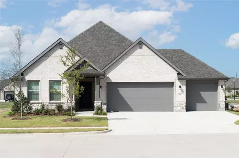 104 National Ct, Forney, TX 75126