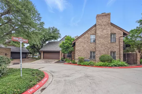 4241 Clear Lake Cir, Fort Worth, TX 76109