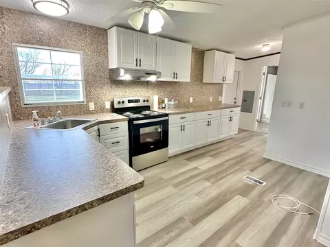 6818 Spring Shower Ct, Krum, TX 76249