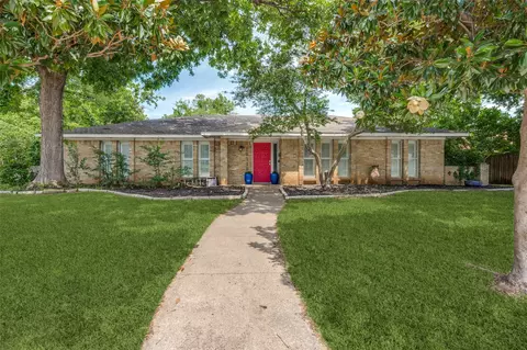 10118 Cromwell Dr, Dallas, TX 75229